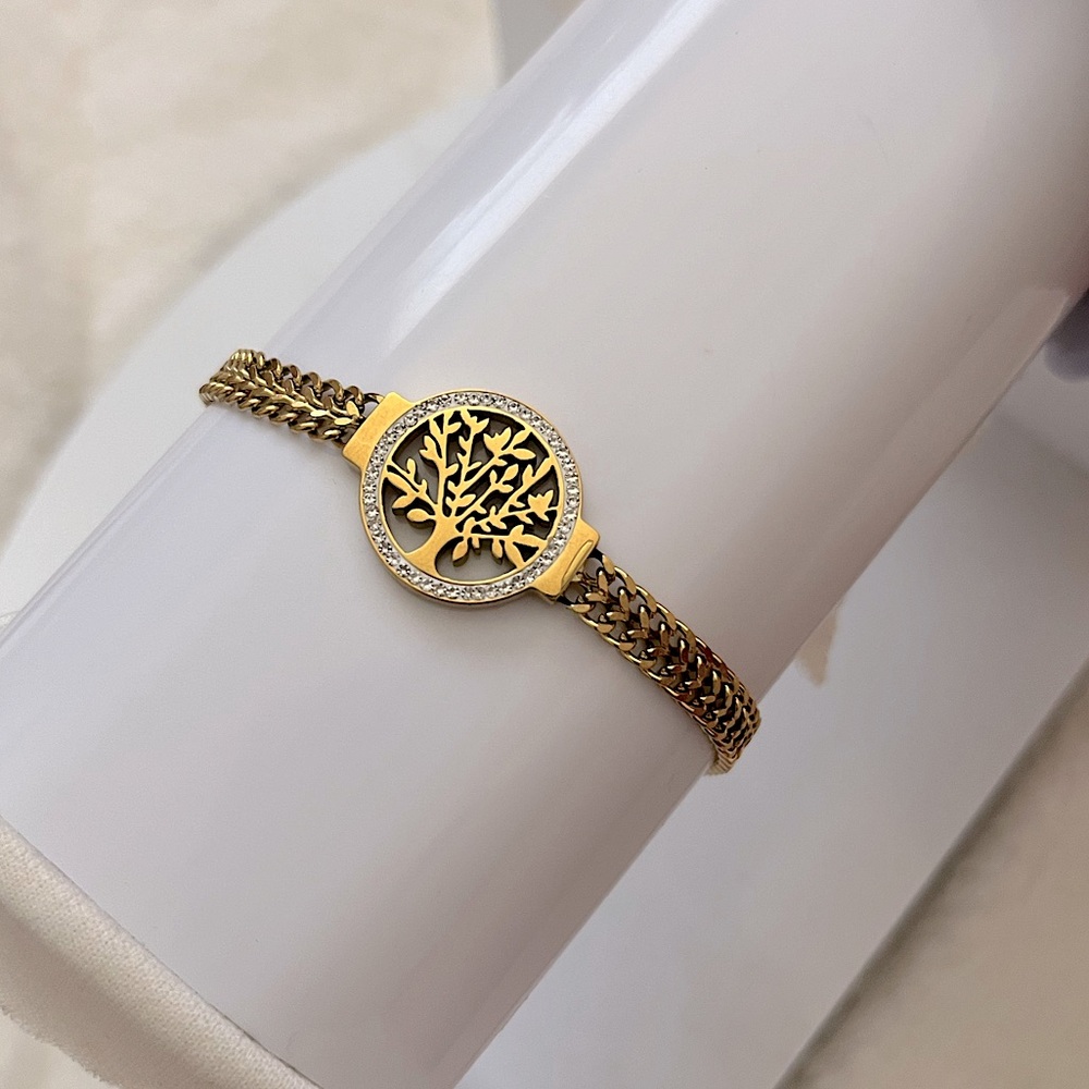 ⚡️2/$15⚡️Stainless steel tree of life bracelet